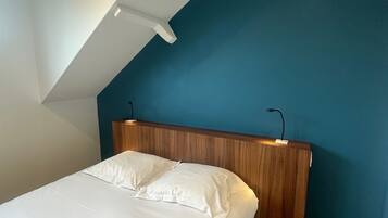 Superior Double Room, City View | Wi-fi percuma, cadar katil