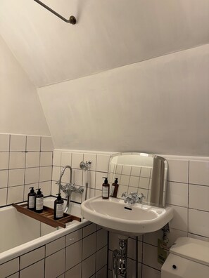 Basic Double Room, Beach View | Bathroom | Free toiletries, hair dryer, slippers, towels