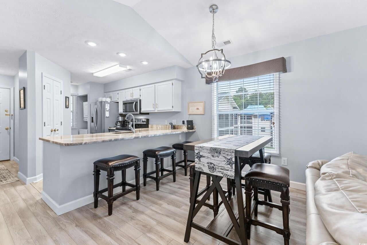 คอนโด, 2 ห้องนอน | ครัวส่วนตัว | ตู้เย็น, เตาอบ, เครื่องชงกาแฟ/ชา, เตาปิ้งขนมปัง