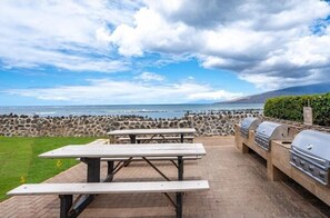 Condo, 3 Bedrooms | Outdoor dining