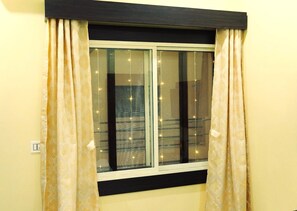 View from room - Hotel The Ram Krishna (Rajnagar)