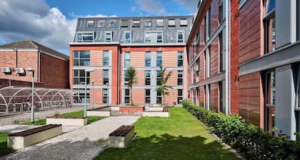 Student Only The Boulevard