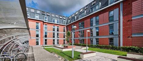 Fachada de la propiedad