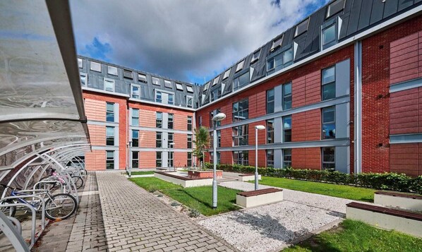 ด้านหน้าที่พัก