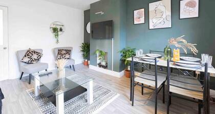 House-sleeps7-parking-garden-petfriendly