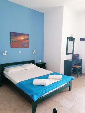 Estúdio família, cozinha, vista para a baía | Wi-Fi de cortesia, roupa de cama