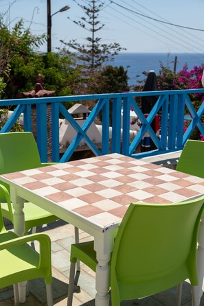 Economy Room | Beach/ocean view - AigaioView (Azolimnos)