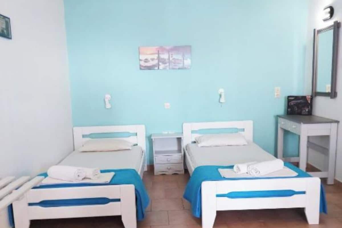 标准房 | 免费 WiFi、床单