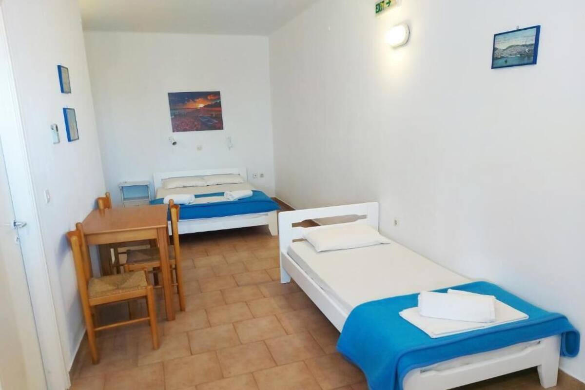 Chambre Triple Confort, cuisine, vue mer