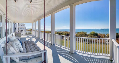 Beachfront, Steps from Backyard + Bay Creek Resort
