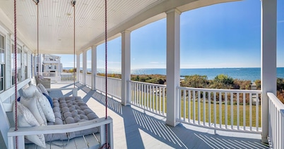 Beachfront, Steps from Backyard + Bay Creek Resort