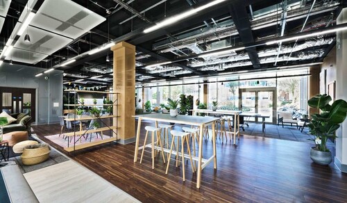 Student Only The Oaks