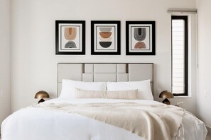 2 camere, una scrivania, ferro/asse da stiro, Wi-Fi