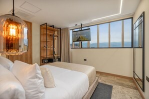 1 Schlafzimmer, Schreibtisch, Reisekinderbett, WLAN