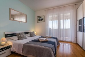 4 soverom, strykejern/-brett, wi-fi og sengetøy