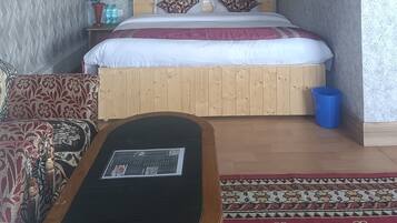 2 chambres, fer et planche Ă repasser, Wi-Fi, draps fournis