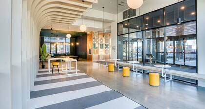 Fully-furnished 1BR unit near Cyrville LRT Train Station in Ottawa