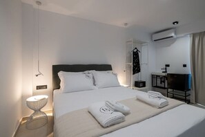 1 Schlafzimmer, Schreibtisch, WLAN, Bettwäsche