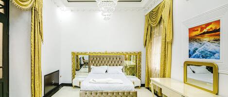 4 soverom, strykejern/-brett, wi-fi (inkludert) og sengetøy