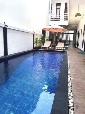 10 piscines extérieures