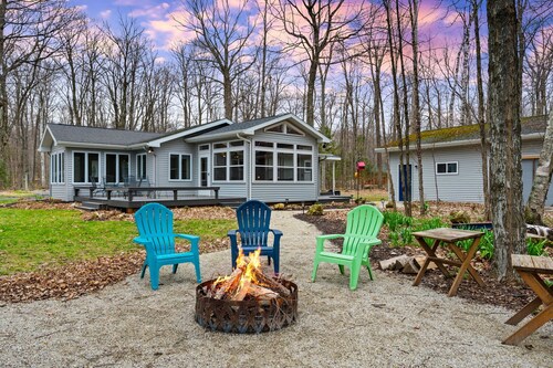 Pet Friendly Cottage in Egg Harbor-Close to Beach