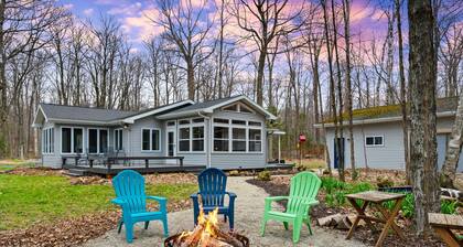 Pet Friendly Cottage in Egg Harbor-Close to Beach