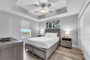 3 chambres, fer et planche à repasser, accès au Wi-Fi (inclus)