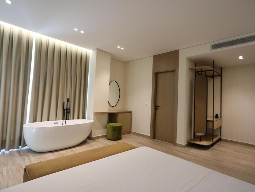 Photo - Avenue Hotel