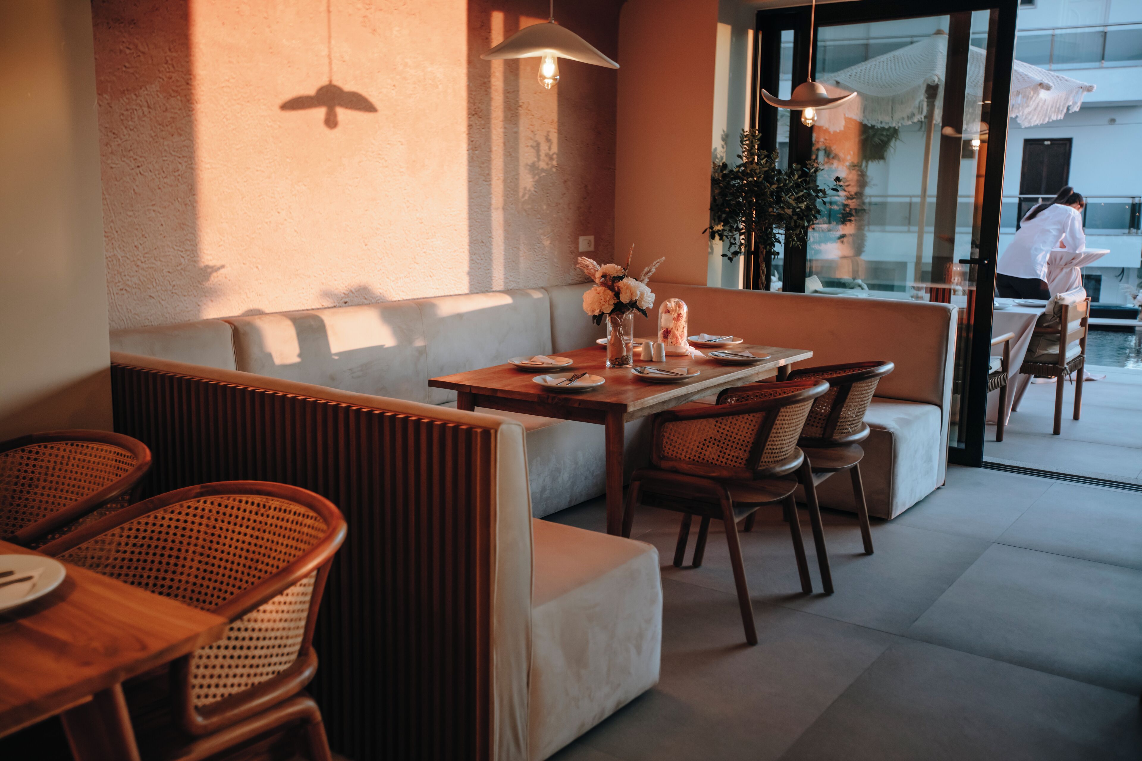 Photo - Avenue Hotel