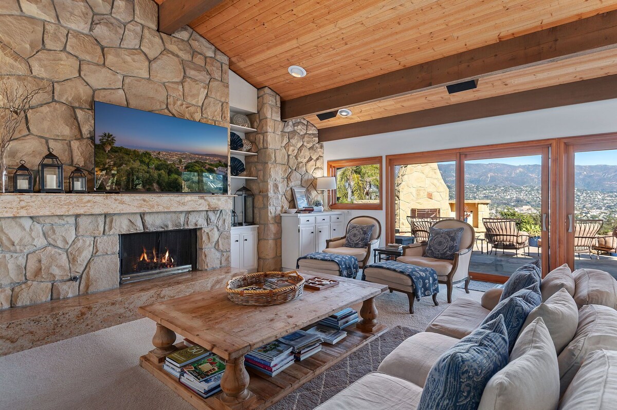 Bajada Breeze - Stunning City and Mountain Views