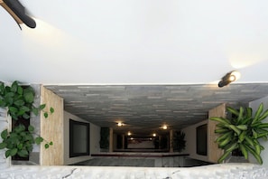 Deluxe Apartment, Courtyard View | Terrace/patio