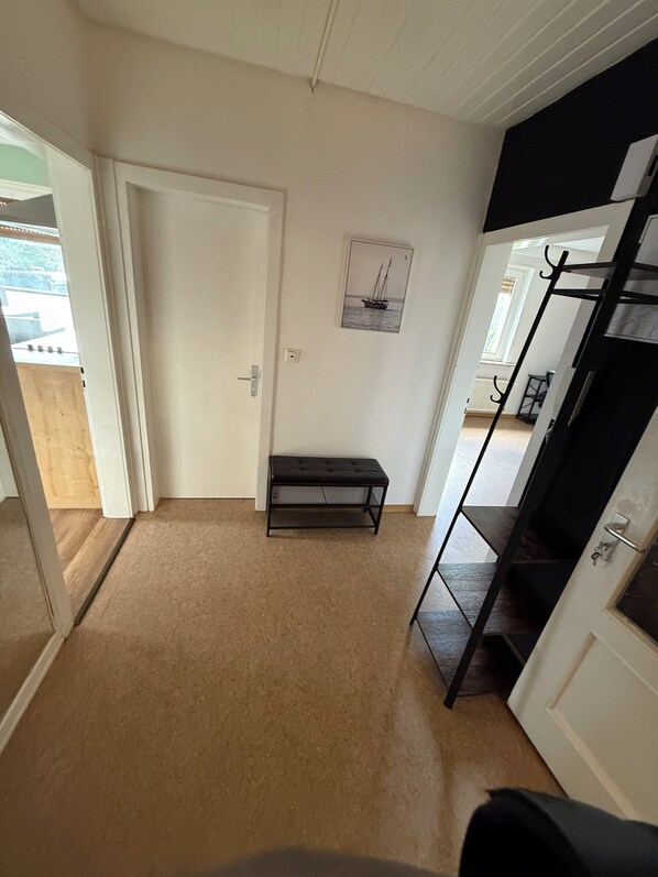 Interior - Large vacation apartment with garden and wallbox - pets also welcome (Künzell)