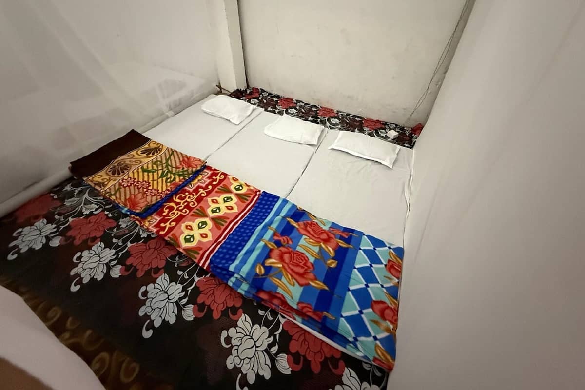 Eenvoudige driepersoonskamer | 1 slaapkamer