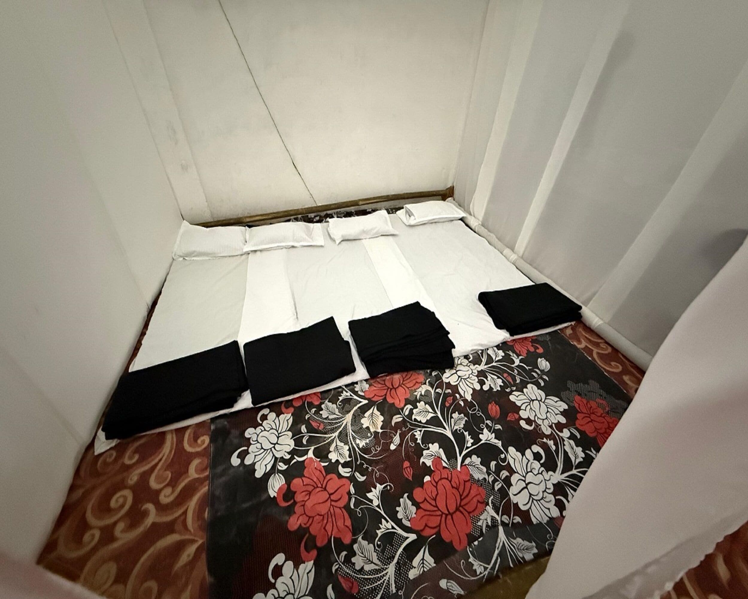 Basic Room, Mixed Dorm