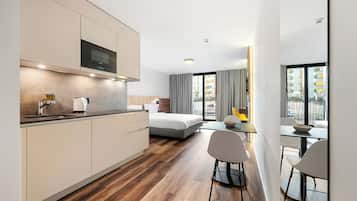 Superior Studio | Hypo-allergenic bedding available, desk, laptop workspace, soundproofing
