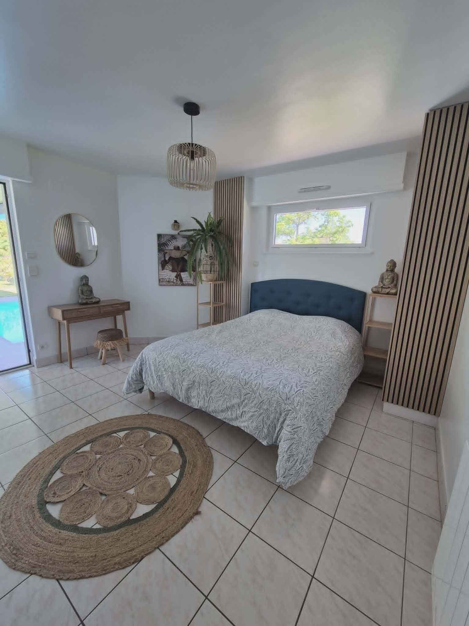 4 chambres, fer et planche à repasser, Wi-Fi gratuit, draps fournis