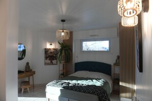 4 soverom, strykejern/-brett, wi-fi (inkludert) og sengetøy