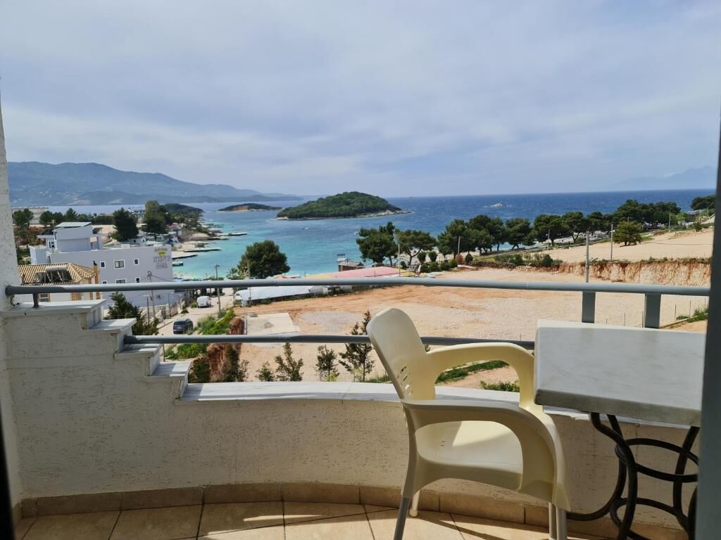 Doppelzimmer, Meerblick | Terrasse/Patio