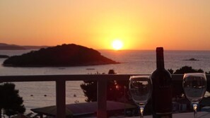Double Room, Sea View | Balcony view - Hotel Ardiani (Ksamil)