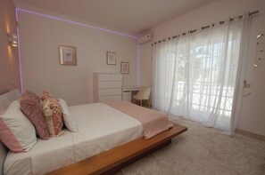 3 bedrooms, WiFi - Villa Perla - Three Bedroom Villa, Sleeps 6 (Guia)