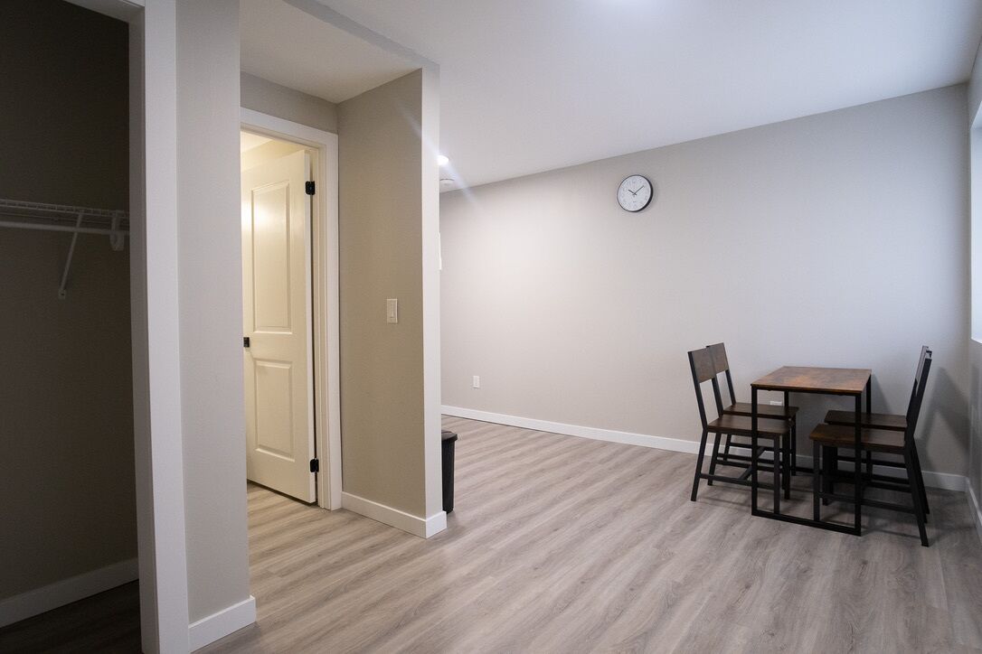 Executive Quadruple Room, Non Smoking | In-room dining