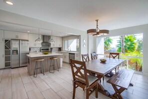 公寓, 多张床, 露台, 部分海洋景观 | 4 多间卧室、特色装修、特色家 居