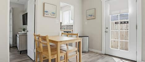 House, Multiple Beds, Patio, City View | Dining