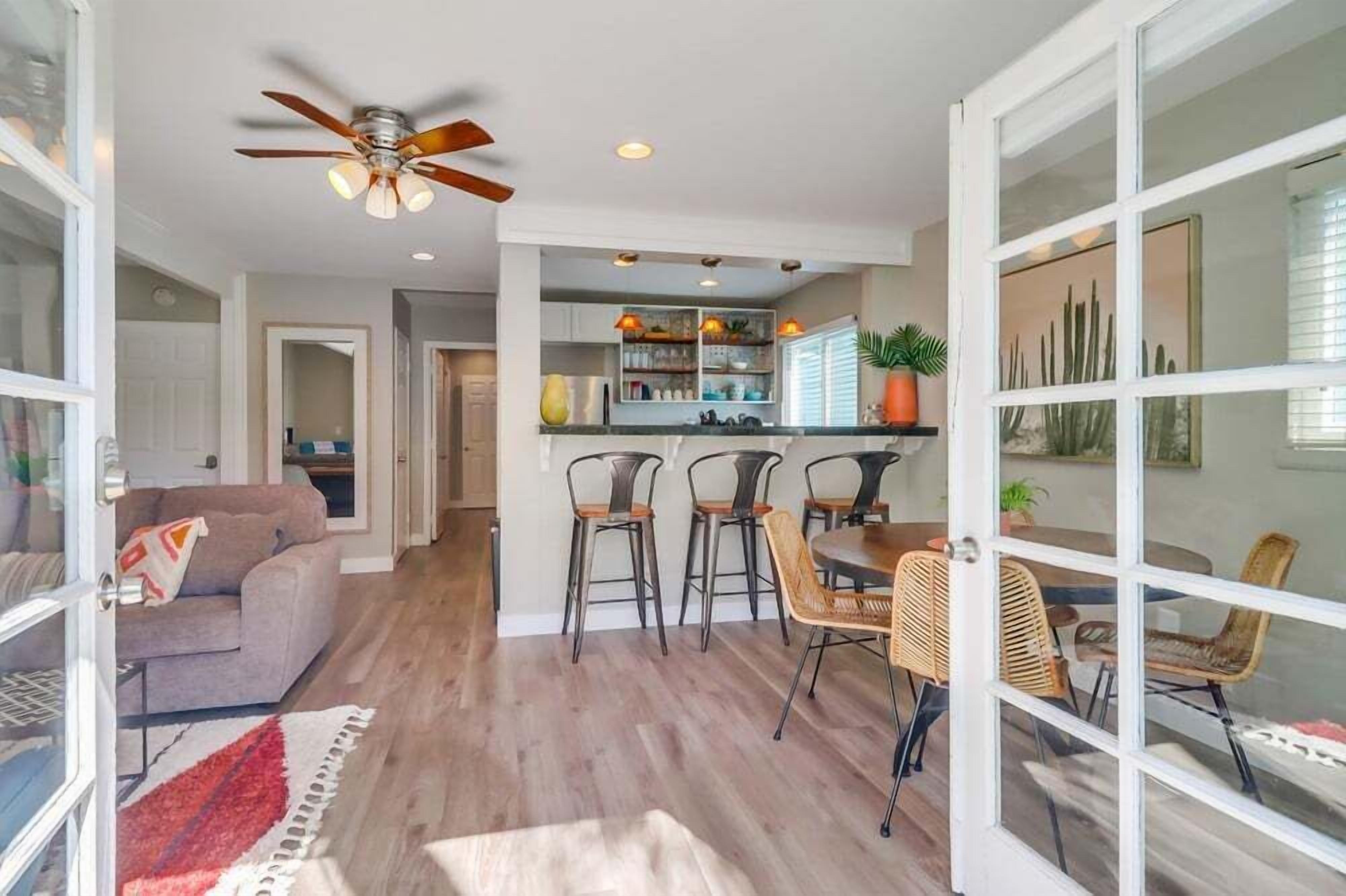 Apartment, Multiple Beds, Hot Tub, City View | 2 bedrooms, individually decorated, individually furnished