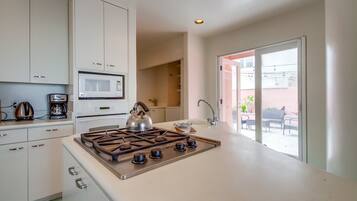 House, Multiple Beds, Patio, Ocean View | Private kitchen | Coffee/tea maker