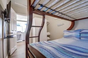 2 camere, con stile personalizzato, con arredamento individuale