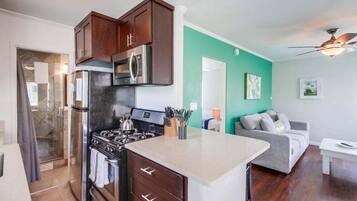 Condo, 1 Queen Bed with Sofa bed, Patio, City View | Private kitchen | Coffee/tea maker