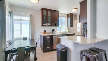 Apartment, Multiple Beds, Patio, Ocean View | Private kitchen | Coffee/tea maker