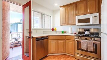 Condo, Multiple Beds, Patio, Ocean View | Private kitchen | Coffee/tea maker