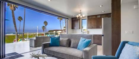 コンドミニアム ベッド (複数台) バルコニー ビーチビュー | リビング エリア